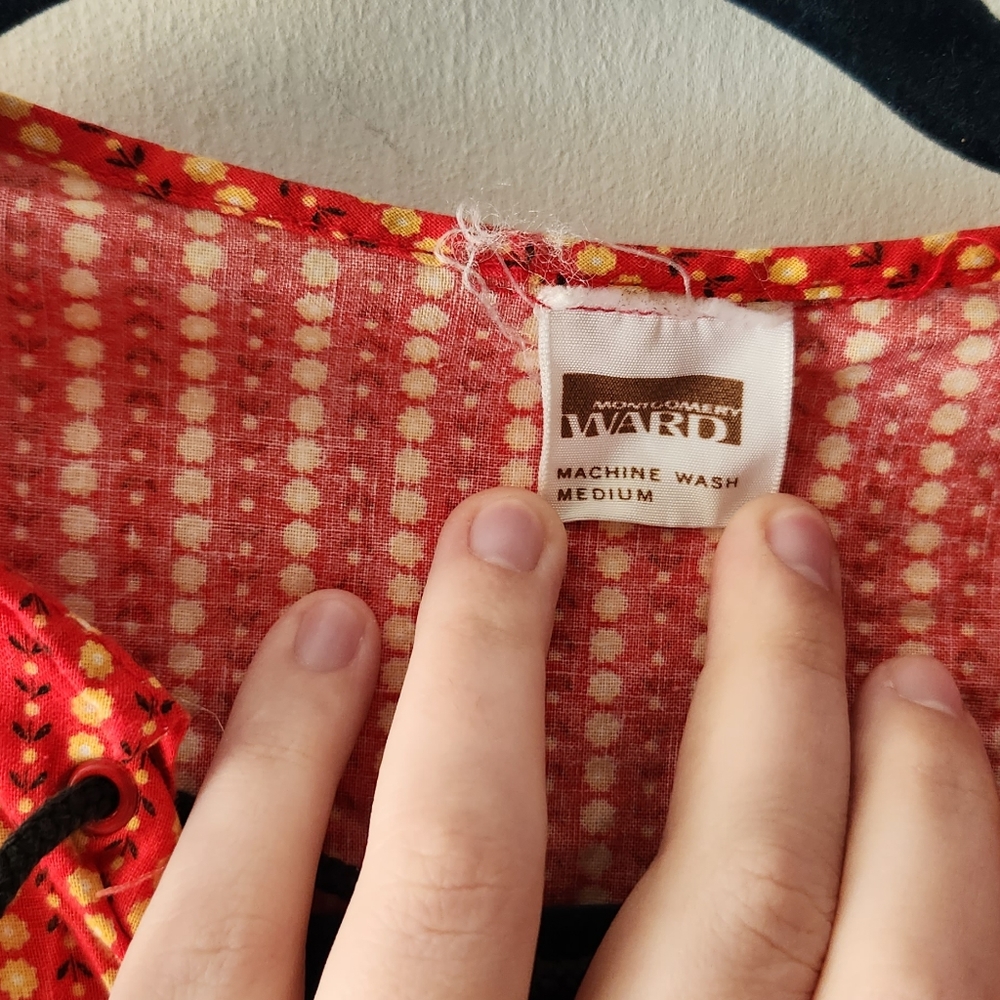 Vintage Montgomery Ward Dress - Picture 3 of 6